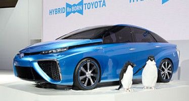Feds funnel money to CA hydrogen cars