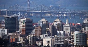 Oakland seems indifferent to potential NFL city swap