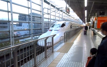Lawmakers embark on high-speed journey through Japan