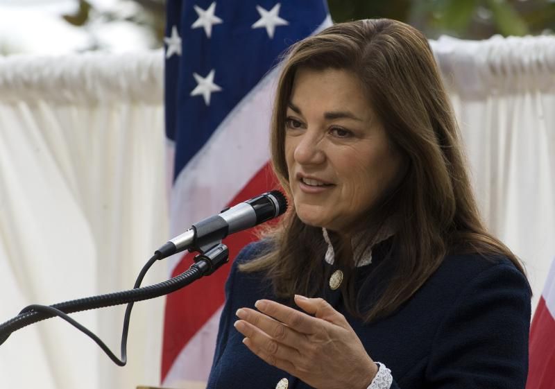 loretta sanchez 2