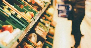 Assembly passes grocery employment mandate
