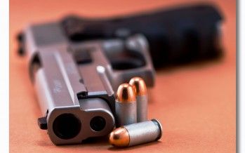 CA gun laws back in crosshairs