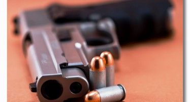 CA gun laws back in crosshairs